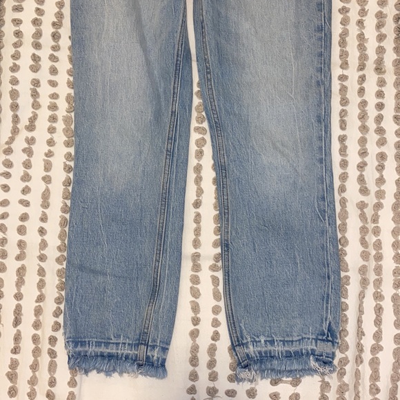Abercrombie Jeans - Picture 5 of 6
